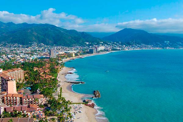 Imagen de la costa de Puerto Vallarta