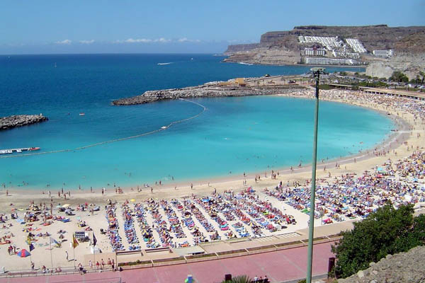 Visita Canarias con uno de estos alquileres