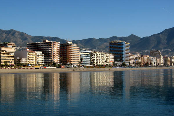 Es posible encontrar opciones baratas para vacaciones en Fuengirola