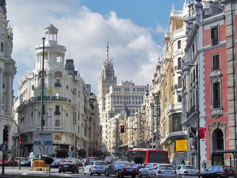 Madrid diispone de apartamentos económicos para alojarse y descubrir sus encantos