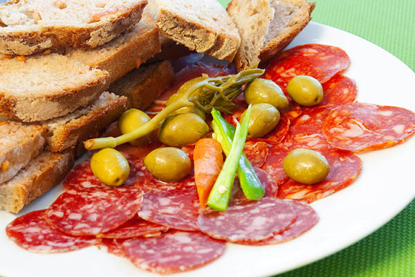 Plato del Restaurante Sa Ximbomba, donde puedes comer en Mallorca