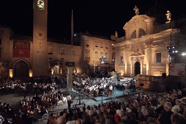 Festival de verano en Dubrovnik