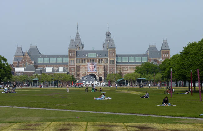 Parque en el que se encuentra la zona de Museumplein de Ámsterdam