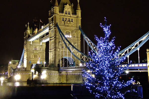 Imagen de los monumentos de Londres en navidad