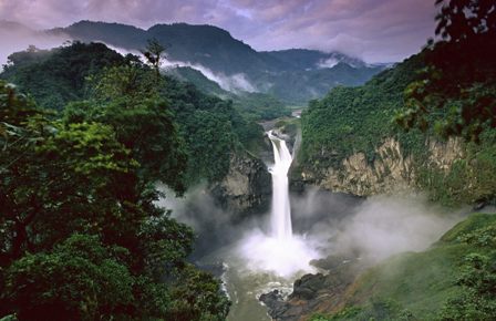 región de san rafael y vista de cascadas