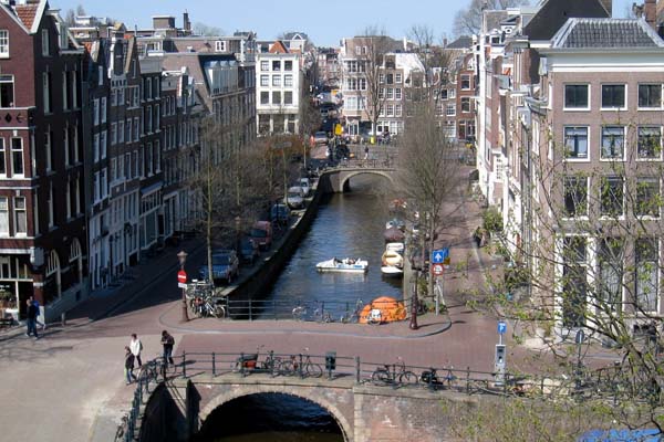 Canal de Brower de Ámsterdam