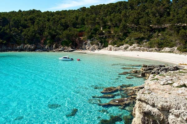 Vacaciones en Menorca para Semana Santa
