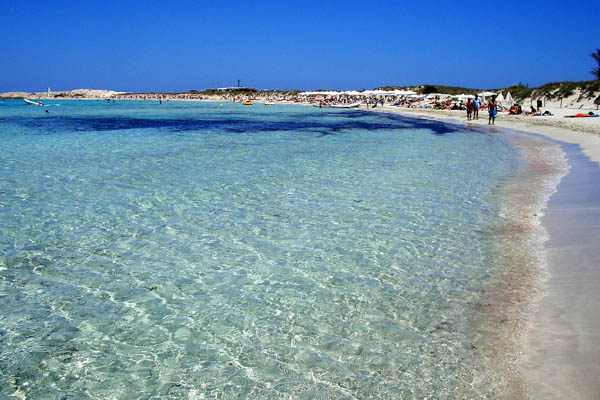 Imagen del litoral de Ibiza