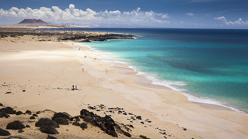 Playa de la Isla de la Graciosa, junto a la isla de Lanzarote, accesible por barco
