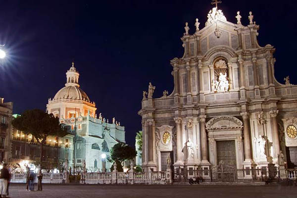 Catania de noche