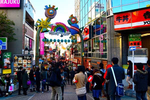 Harajuku es una zona para comprar ropa y complementos típicos del ánime japonés