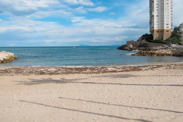 Playa en el Faro de Cullera