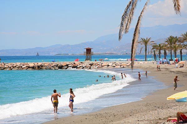 Playa de Motril, cercana a Granada