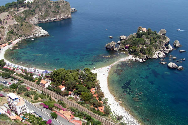 Playas de la costa de Taormina