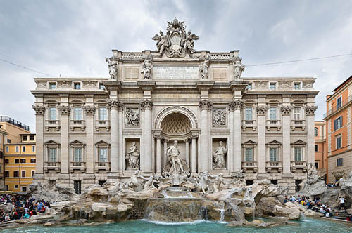 La plaza Navona y la fontana de Trevi son dos atractivos únicos 