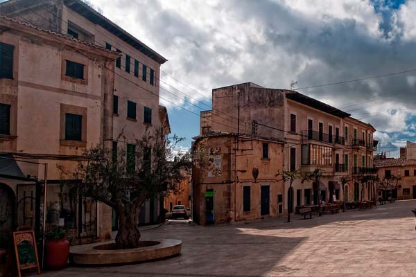 Calle del centro de Santanyí