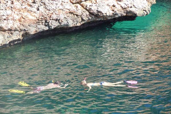 Entre las actividades para practicar en Mallorca recomendamos el snorkel